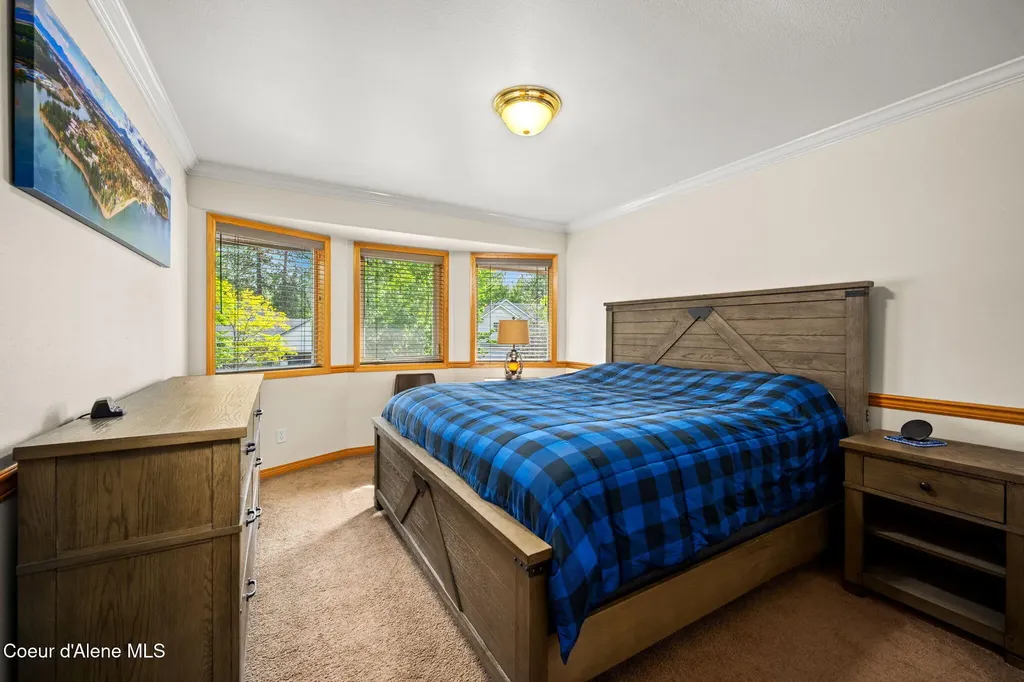 5231 E River Place Post Falls ID 83854