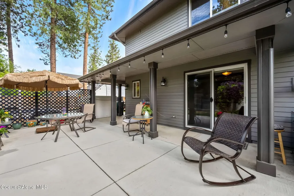 5231 E River Place Post Falls ID 83854