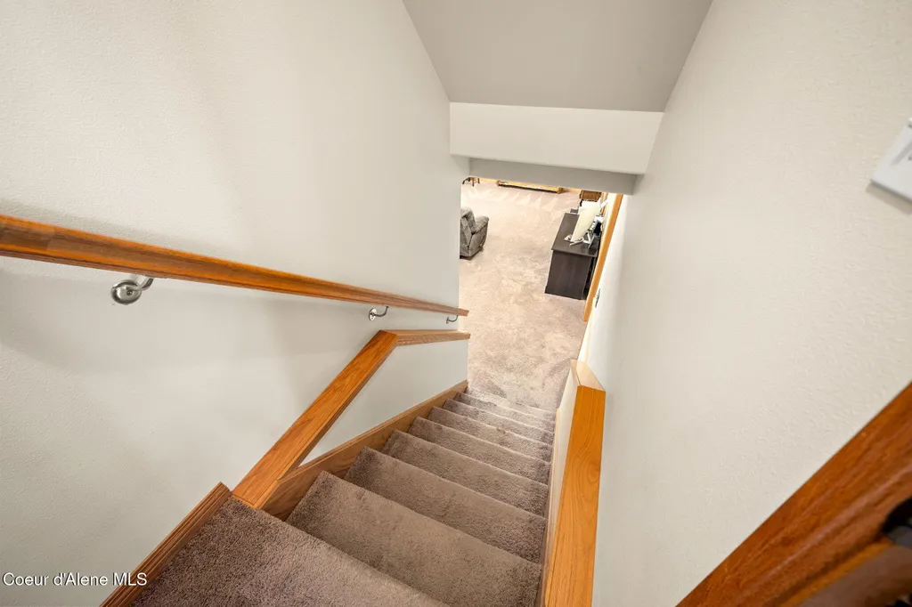 5231 E River Place Post Falls ID 83854