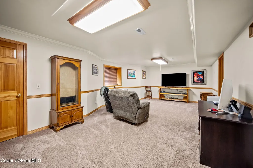 5231 E River Place Post Falls ID 83854