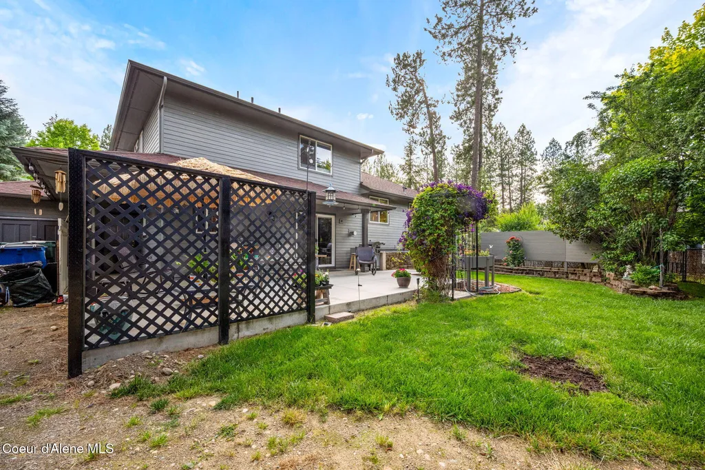 5231 E River Place Post Falls ID 83854