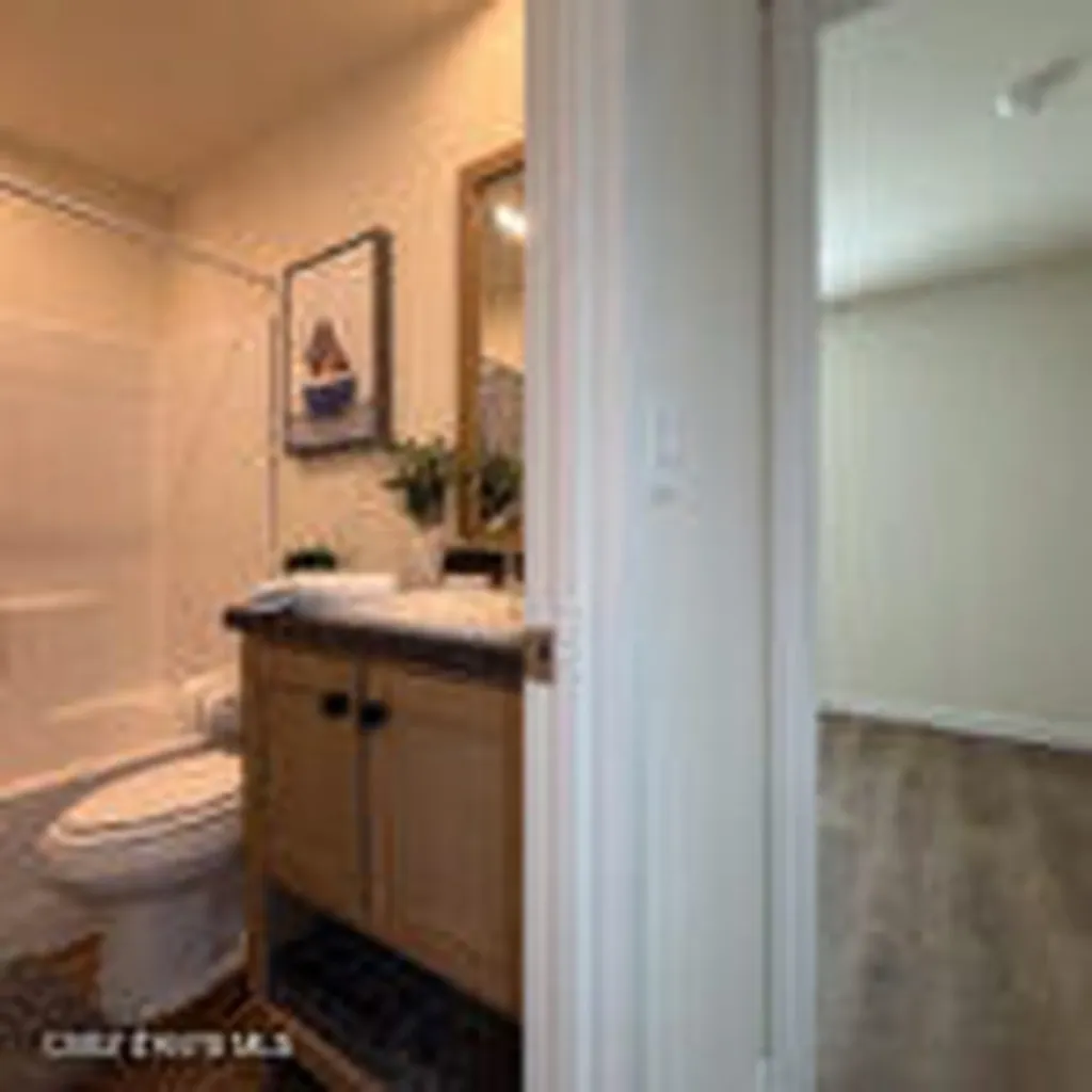 195 Davis Road Sagle ID 83860