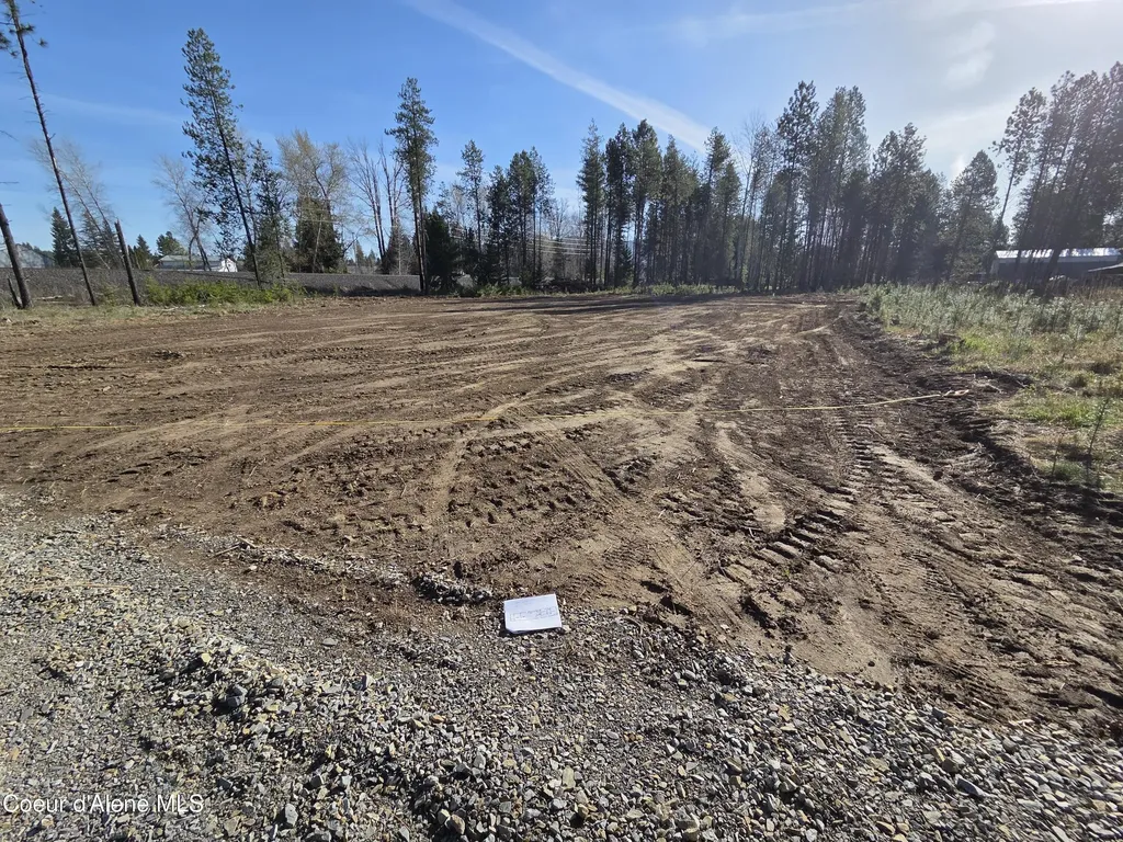 195 Davis Road Sagle ID 83860
