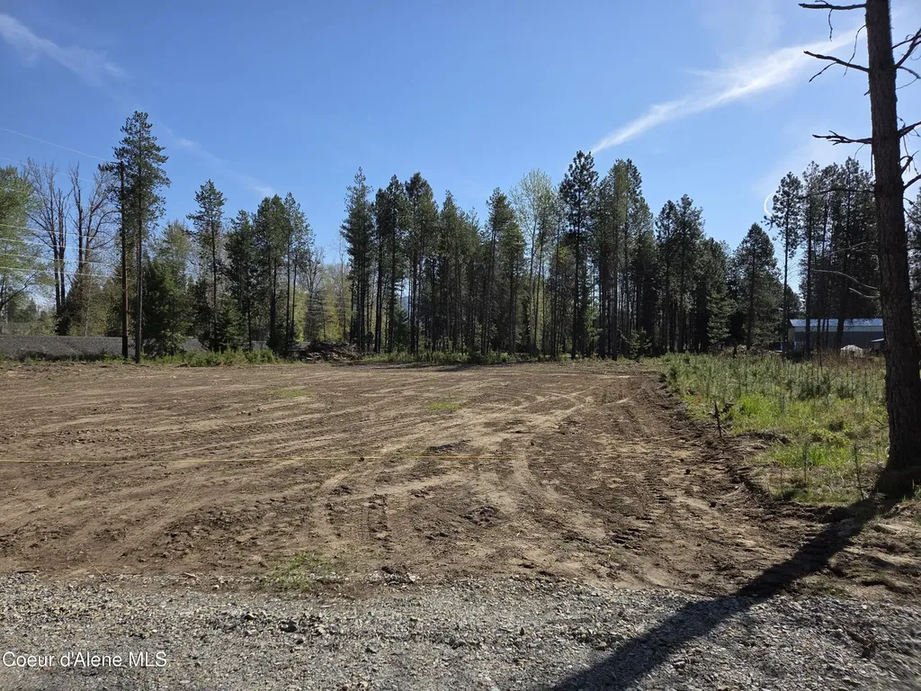 195 Davis Road Sagle ID 83860