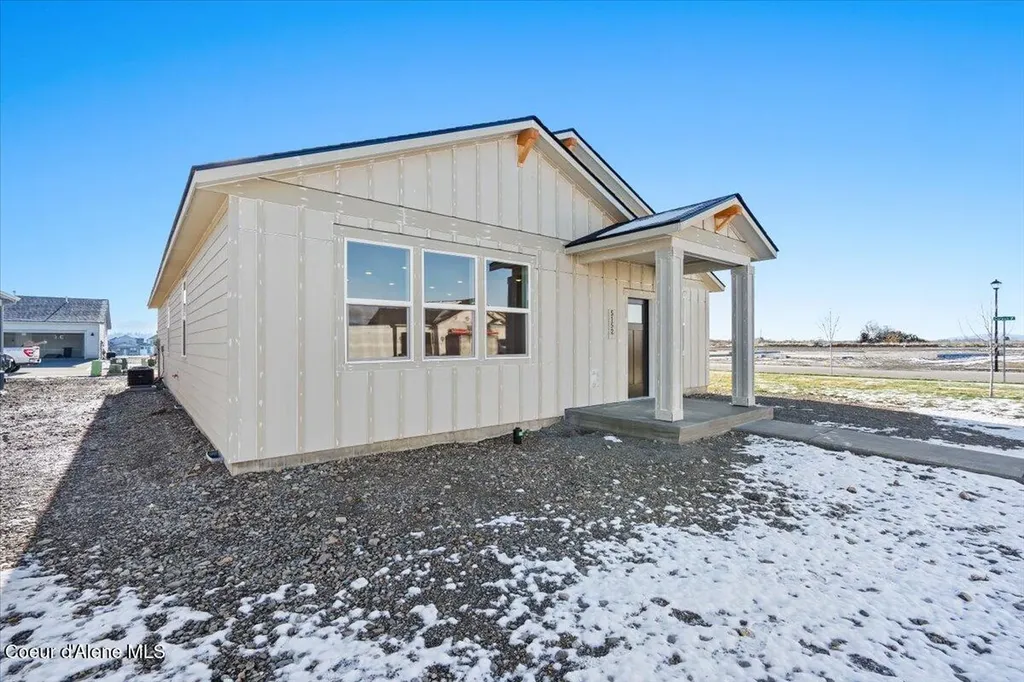 5396 E Antares Lane Post Falls ID 83854