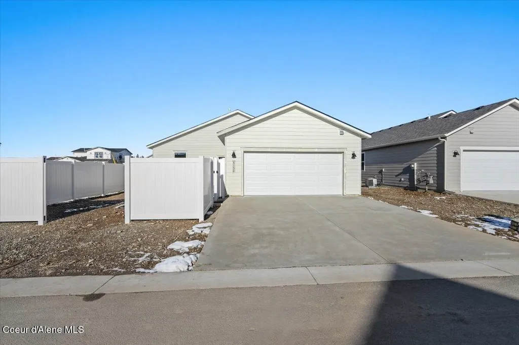 5396 E Antares Lane Post Falls ID 83854