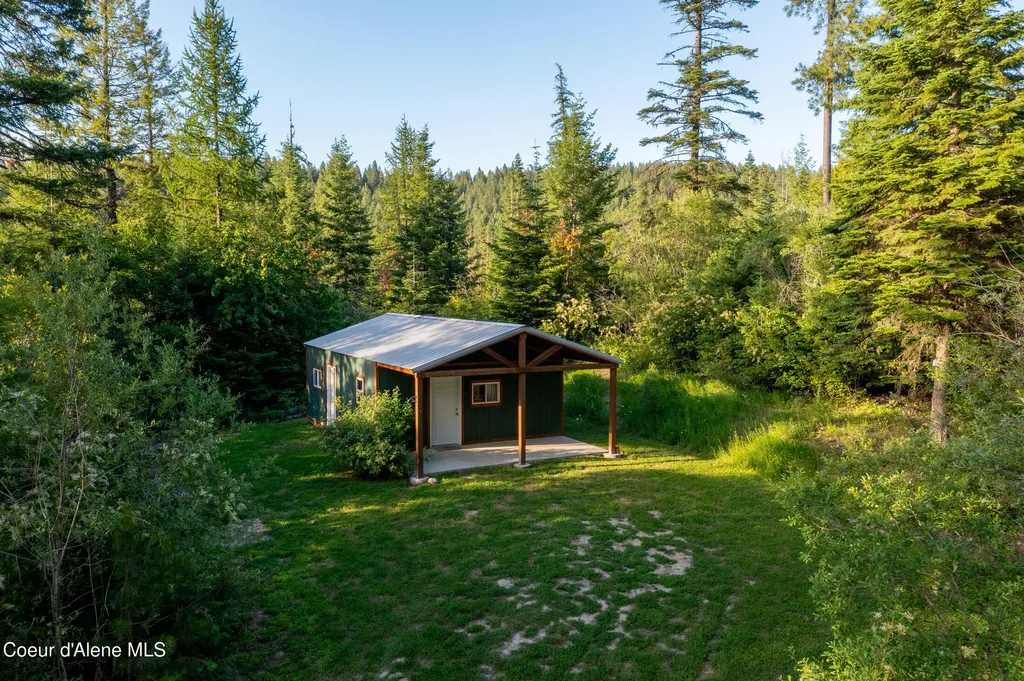 580 Crestview Road Plummer ID 83851