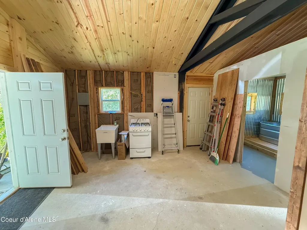 580 Crestview Road Plummer ID 83851