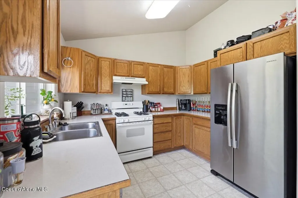 7443 W Macaw Lane Rathdrum ID 83858