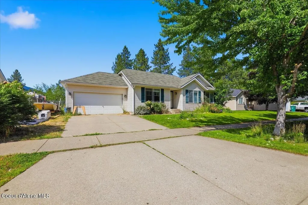 7443 W Macaw Lane Rathdrum ID 83858