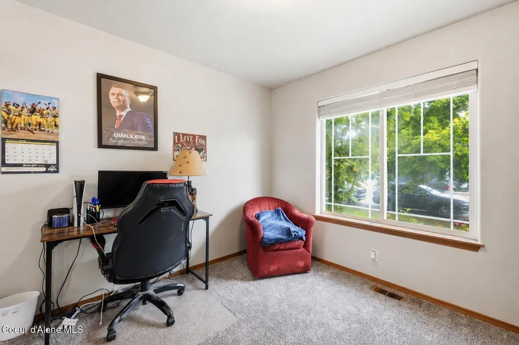 7443 W Macaw Lane Rathdrum ID 83858