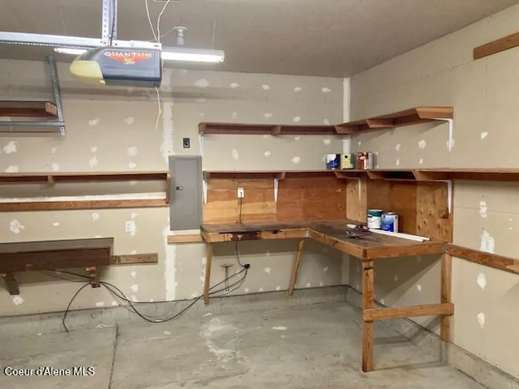 7443 W Macaw Lane Rathdrum ID 83858