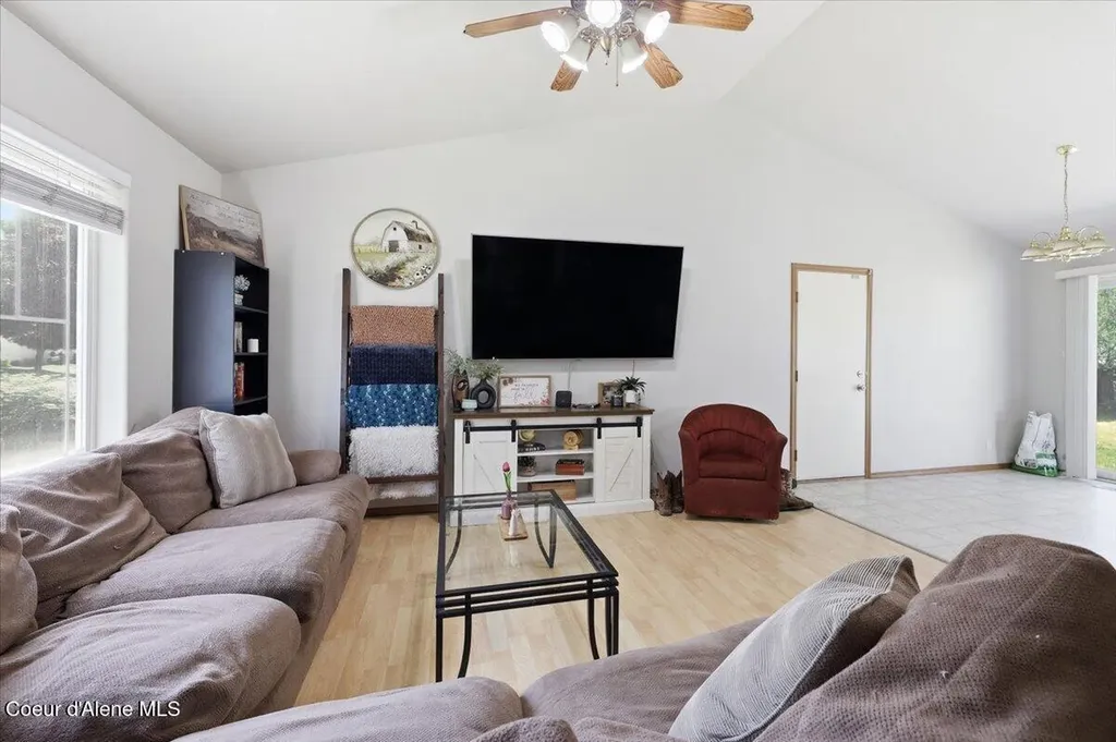 7443 W Macaw Lane Rathdrum ID 83858