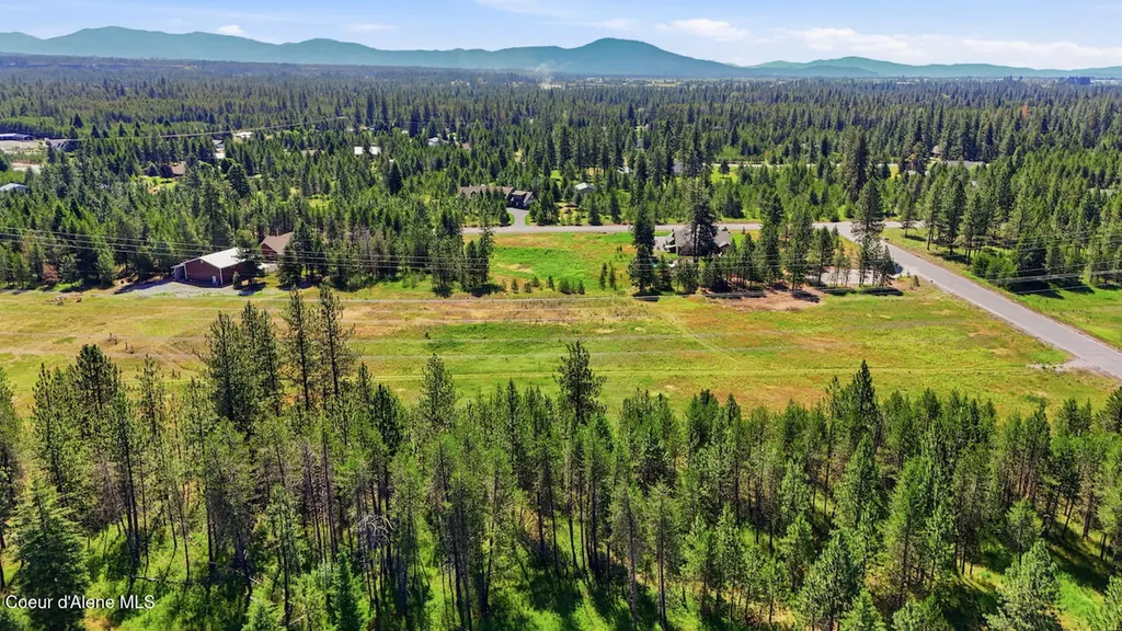44XX Flatwoods Loop Rathdrum ID 83858