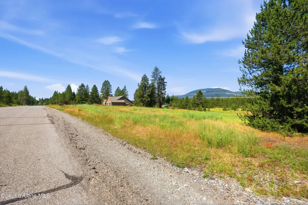 44XX Flatwoods Loop Rathdrum ID 83858