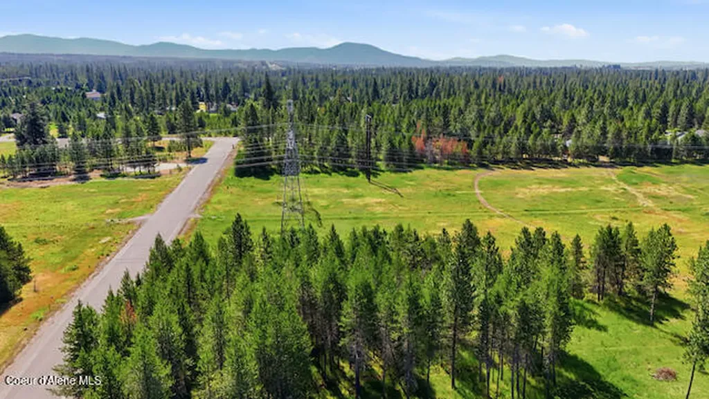 43XX Flatwoods Loop Rathdrum ID 83858