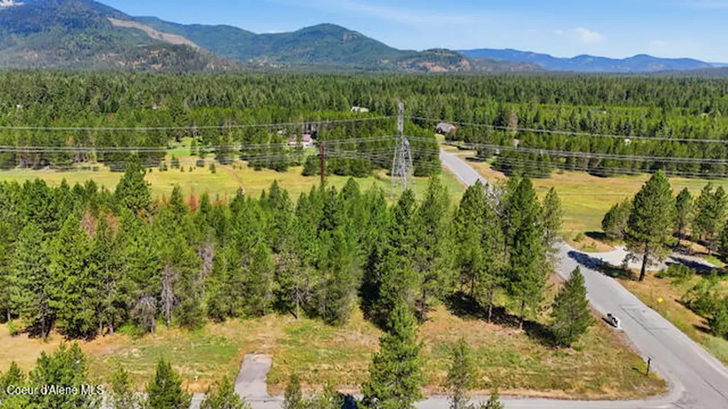 43XX Flatwoods Loop Rathdrum ID 83858