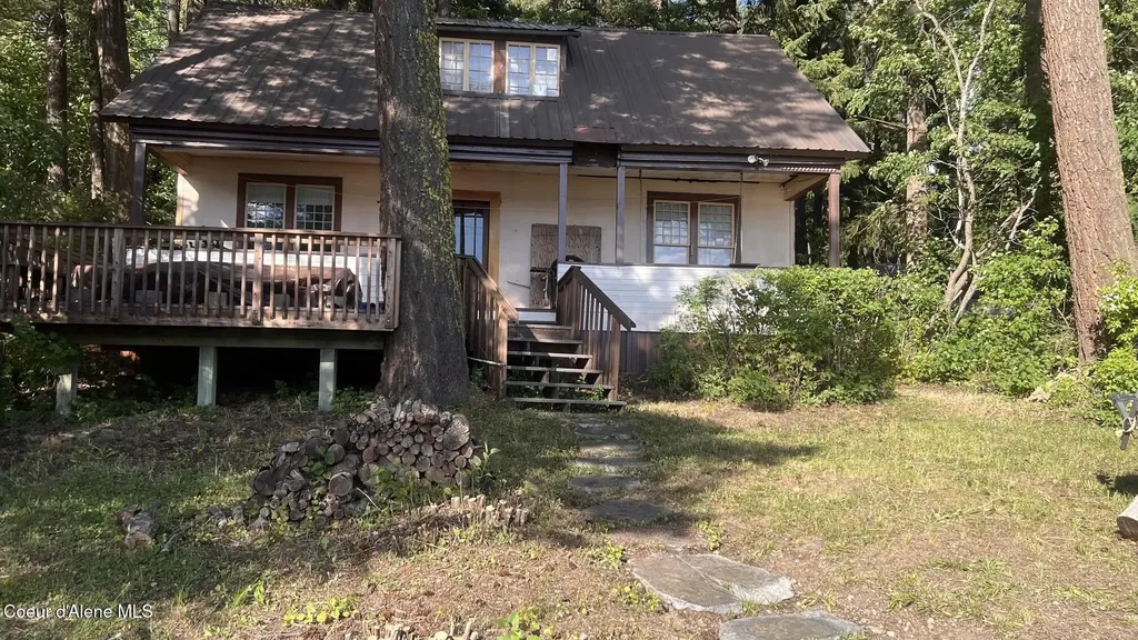 30515 N Osprey Road Spirit Lake ID 83869