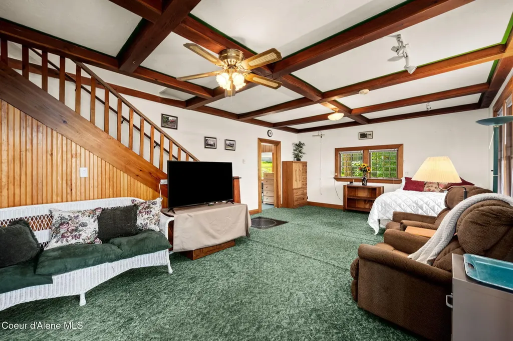 30515 N Osprey Road Spirit Lake ID 83869