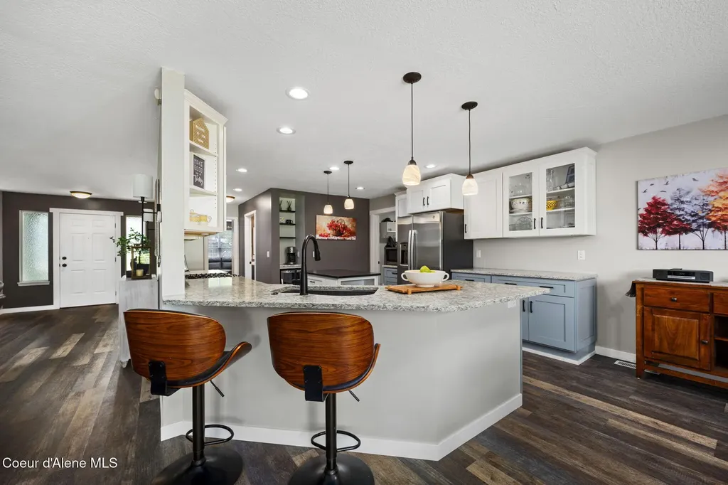 6928 N 4th Street Dalton Gardens ID 83815