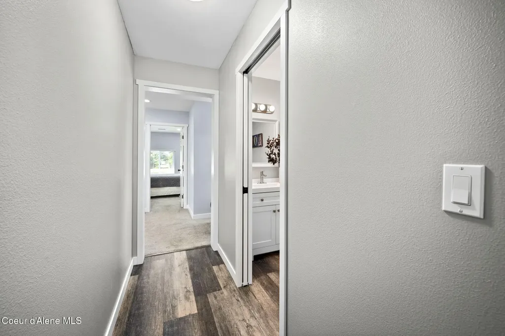 6928 N 4th Street Dalton Gardens ID 83815