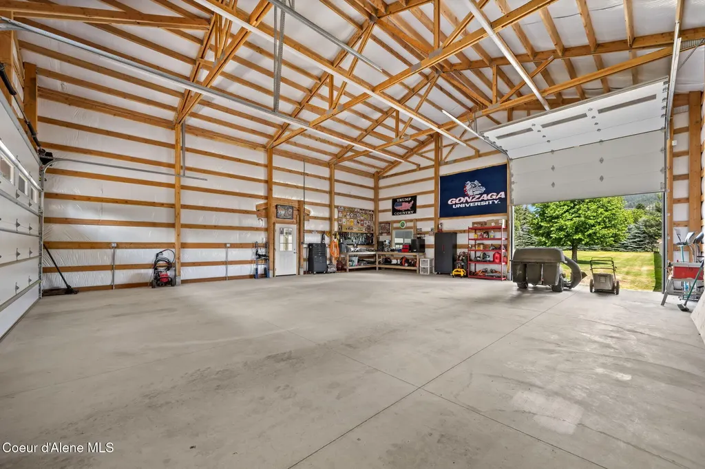 6928 N 4th Street Dalton Gardens ID 83815