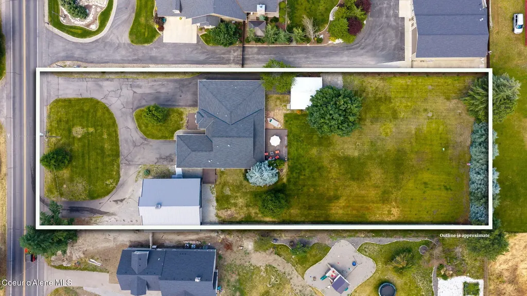 6928 N 4th Street Dalton Gardens ID 83815