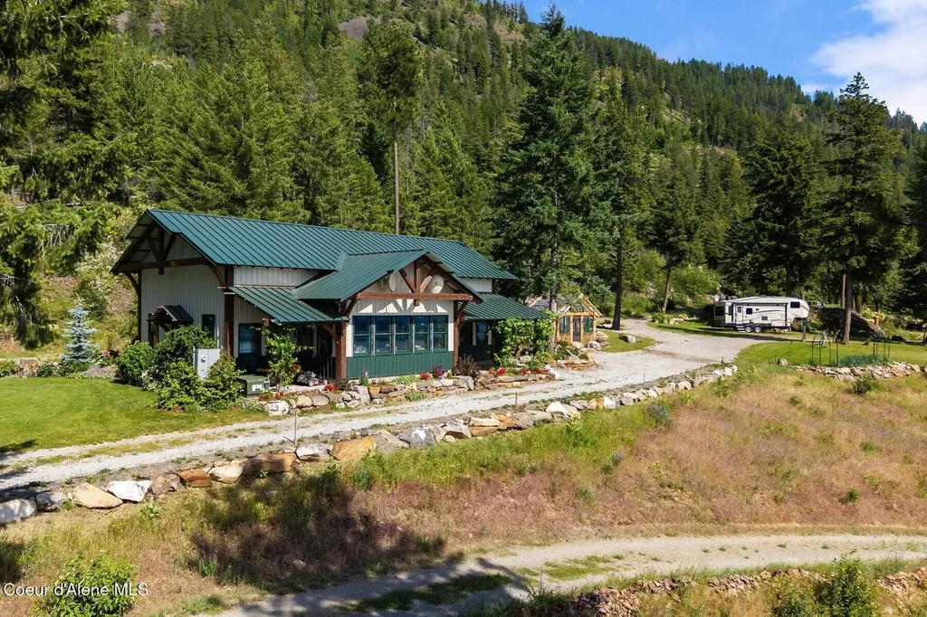 1898 Eagen Mountain Drive Hope ID 83836