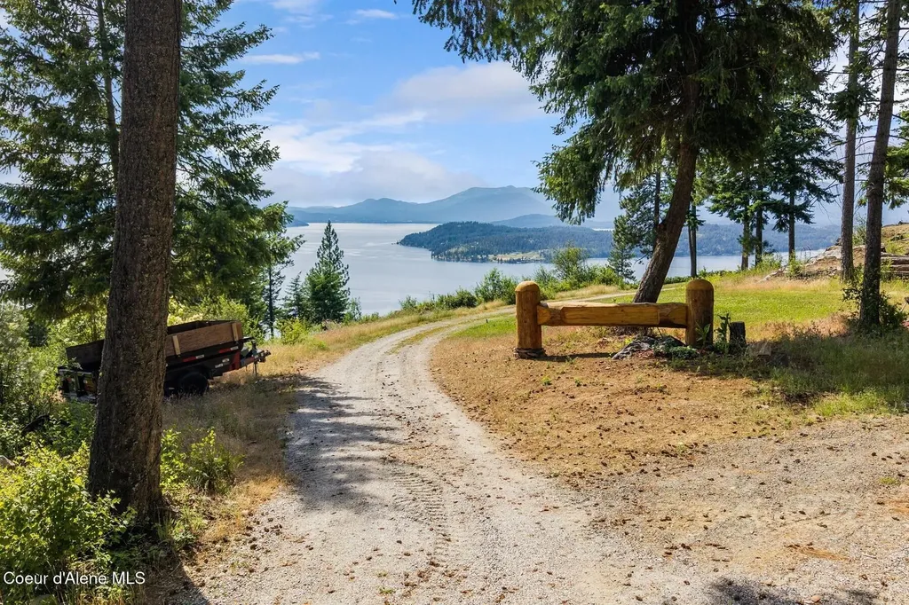 1898 Eagen Mountain Drive Hope ID 83836