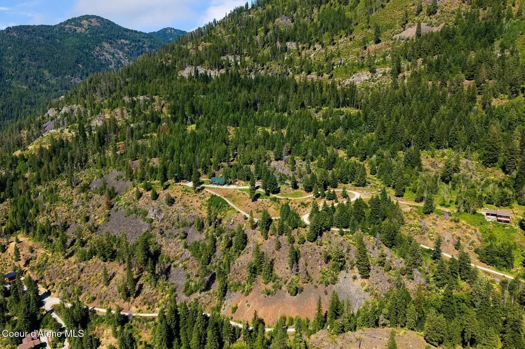 1898 Eagen Mountain Drive Hope ID 83836