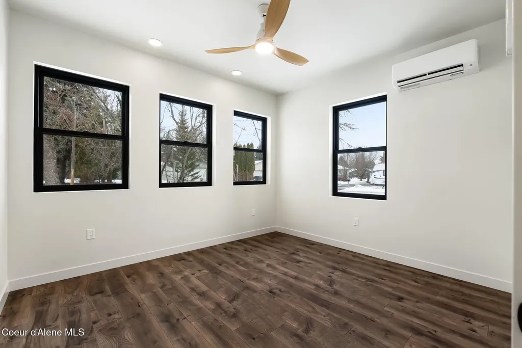 1721 Larch Street Sandpoint ID 83864
