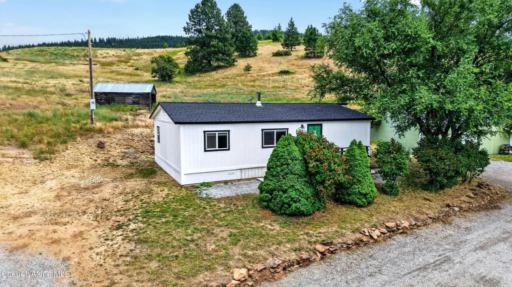 3343 S Carpenter Loop Post Falls ID 83854