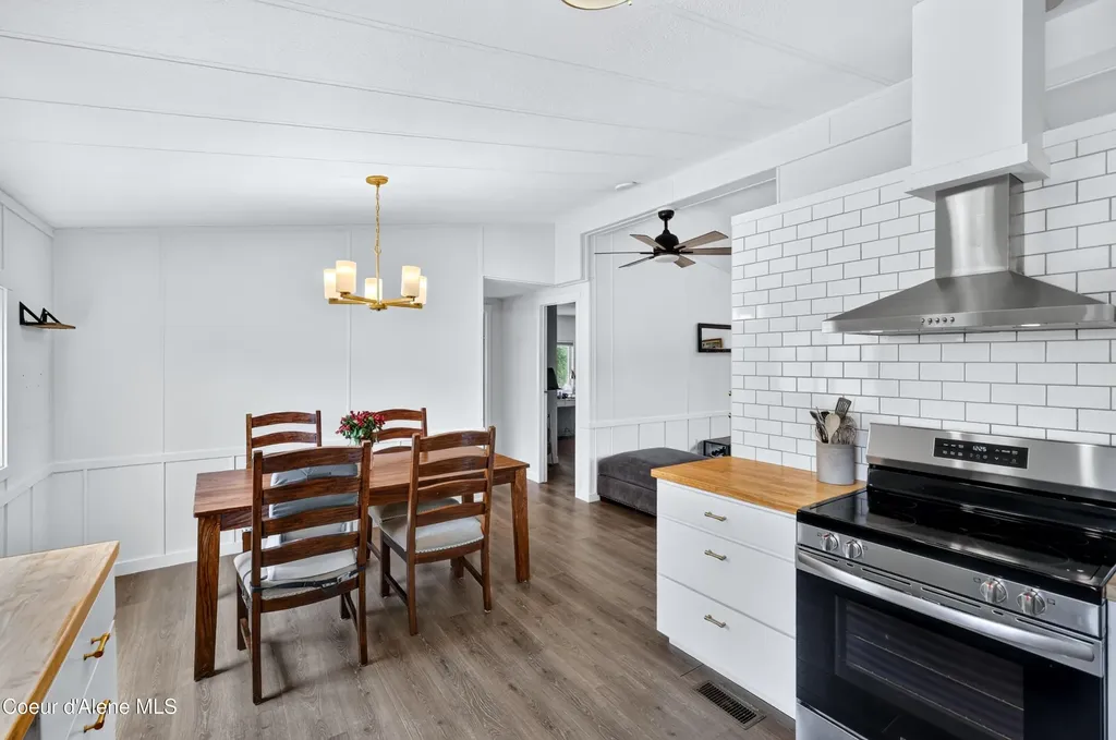 3343 S Carpenter Loop Post Falls ID 83854