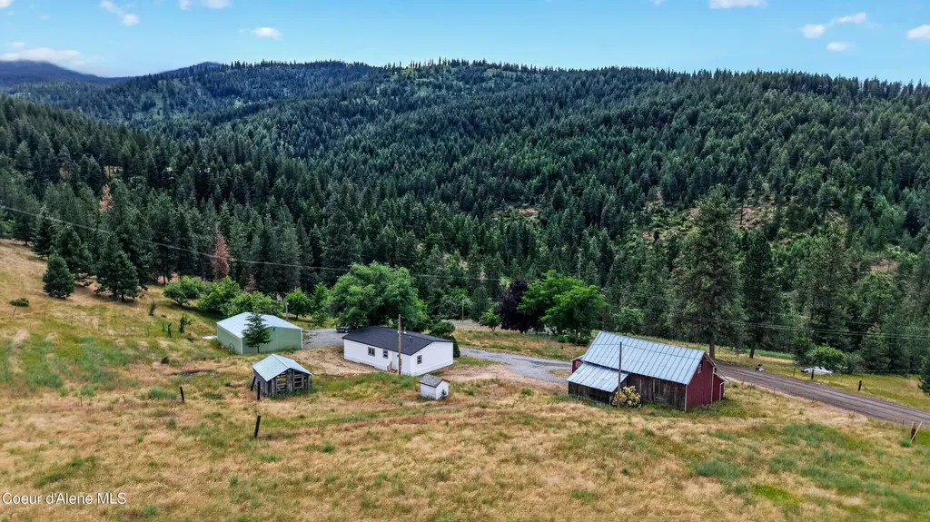 3343 S Carpenter Loop Post Falls ID 83854