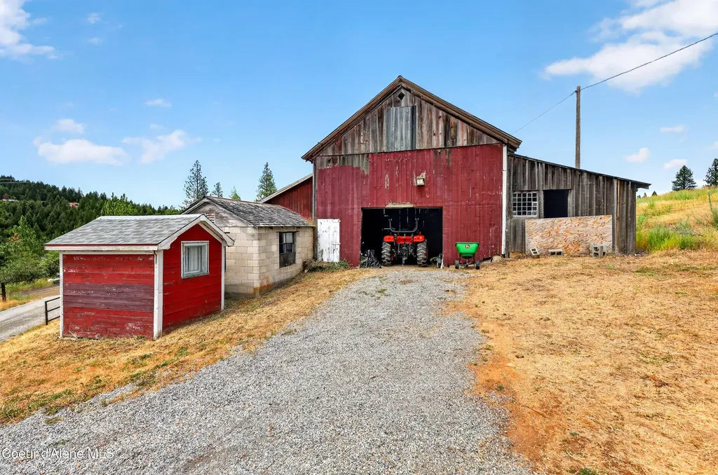 3343 S Carpenter Loop Post Falls ID 83854