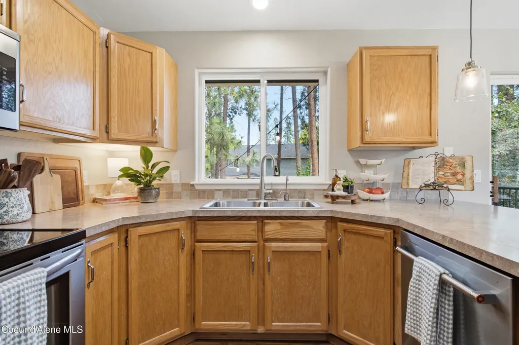 201 S Aerie Court Post Falls ID 83854