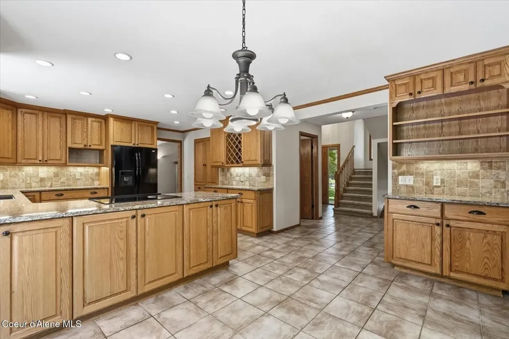 9737 N Circle Drive Hayden ID 83835