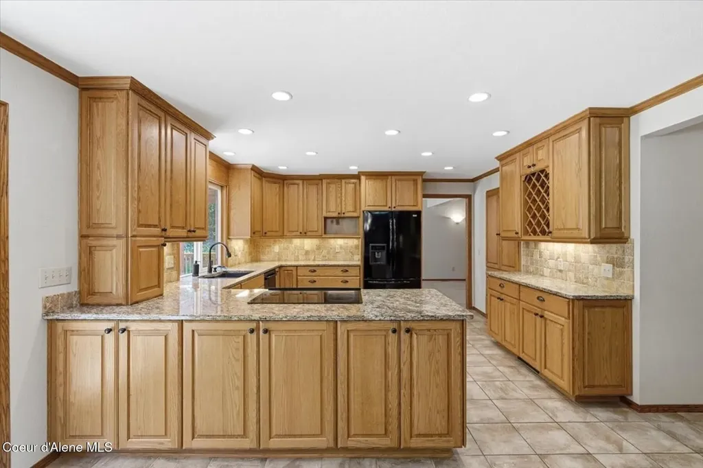 9737 N Circle Drive Hayden ID 83835