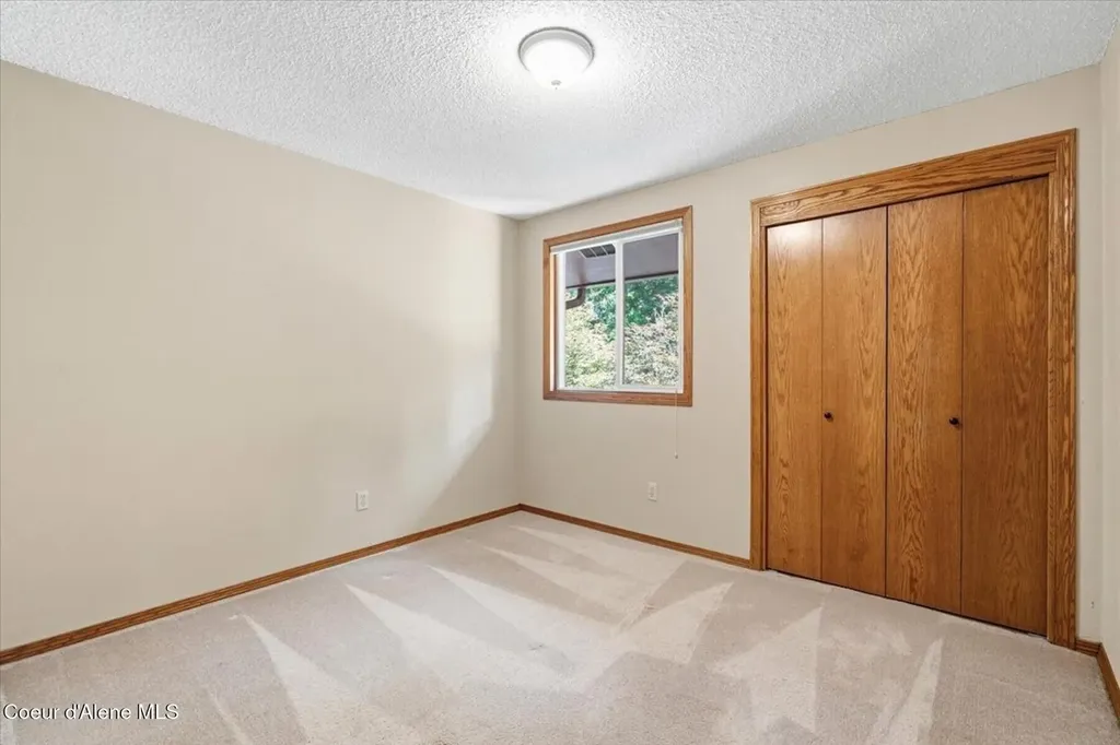 9737 N Circle Drive Hayden ID 83835