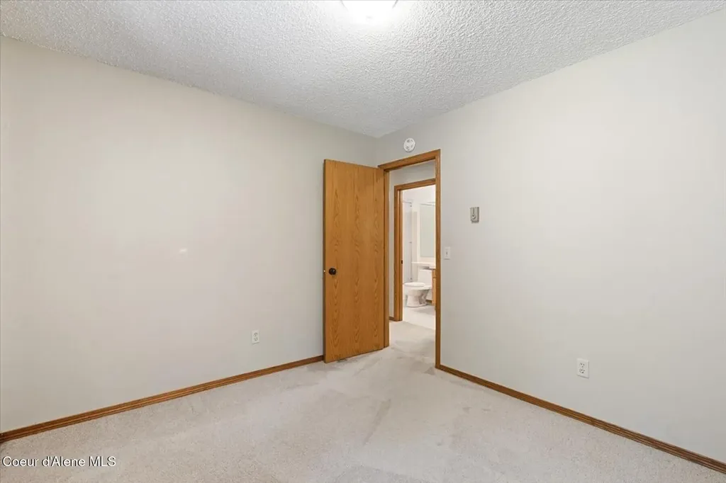 9737 N Circle Drive Hayden ID 83835