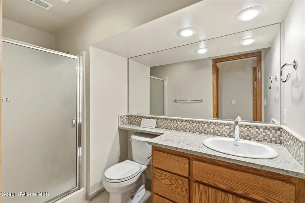 9737 N Circle Drive Hayden ID 83835