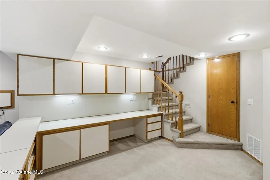 9737 N Circle Drive Hayden ID 83835