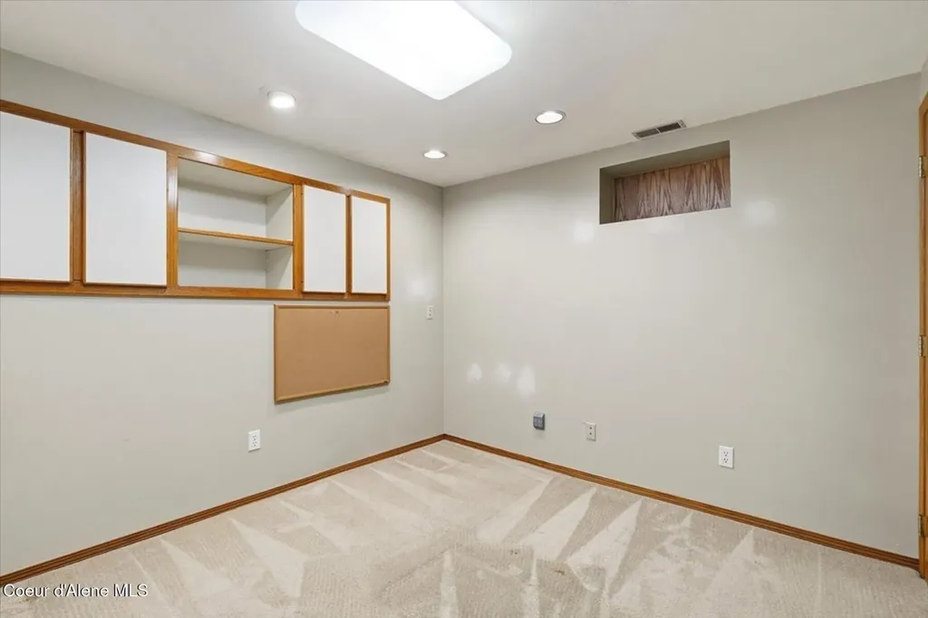 9737 N Circle Drive Hayden ID 83835