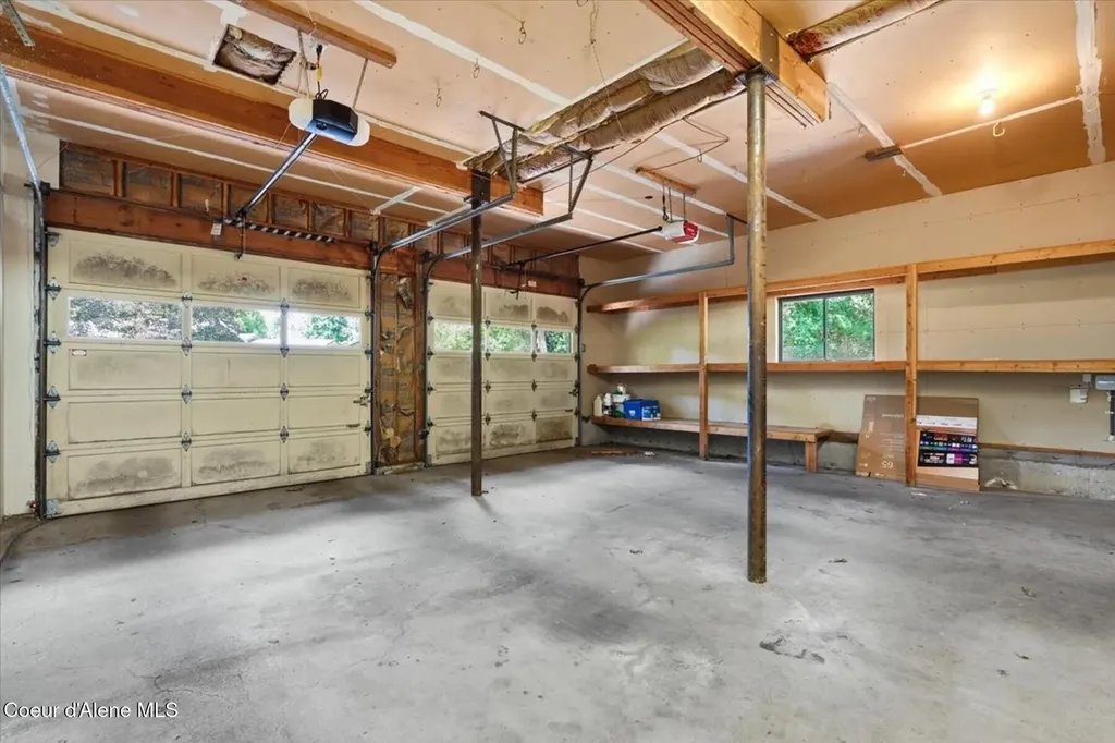 9737 N Circle Drive Hayden ID 83835