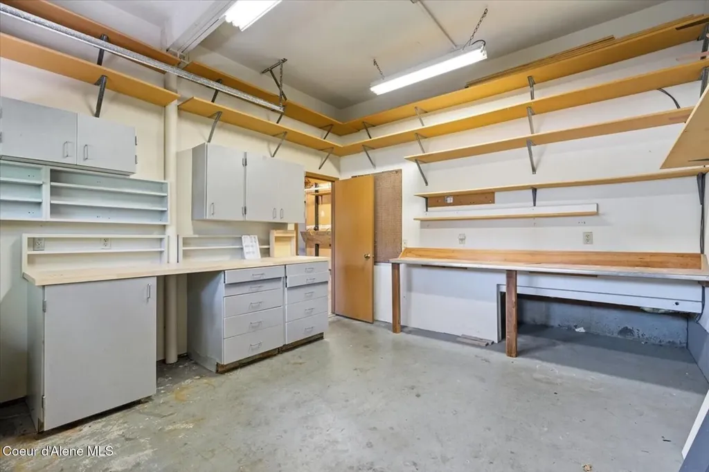 9737 N Circle Drive Hayden ID 83835