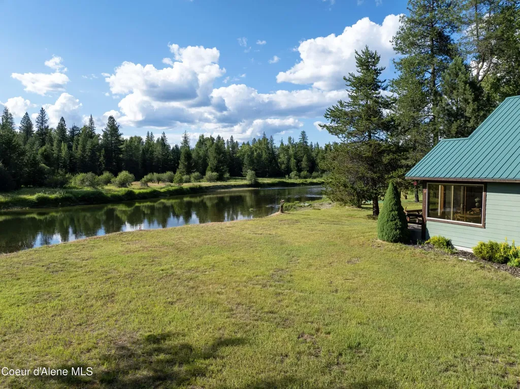 5653 Gleason Mcabee Falls Road Priest River ID 83856