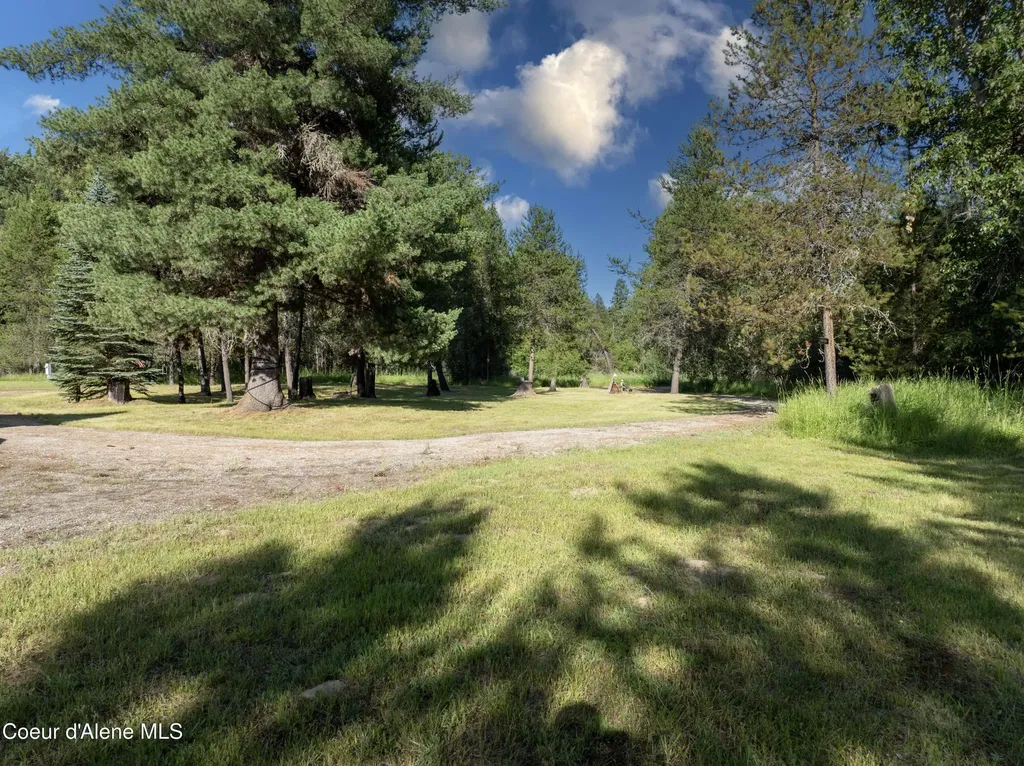 5653 Gleason Mcabee Falls Road Priest River ID 83856