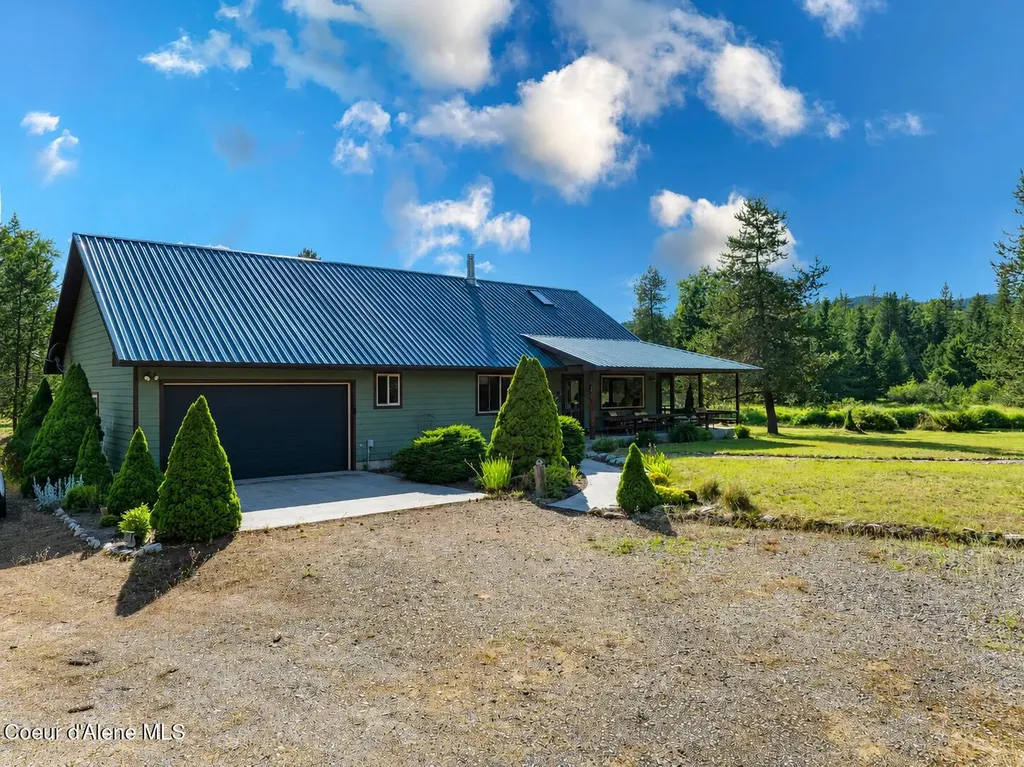 5653 Gleason Mcabee Falls Road Priest River ID 83856