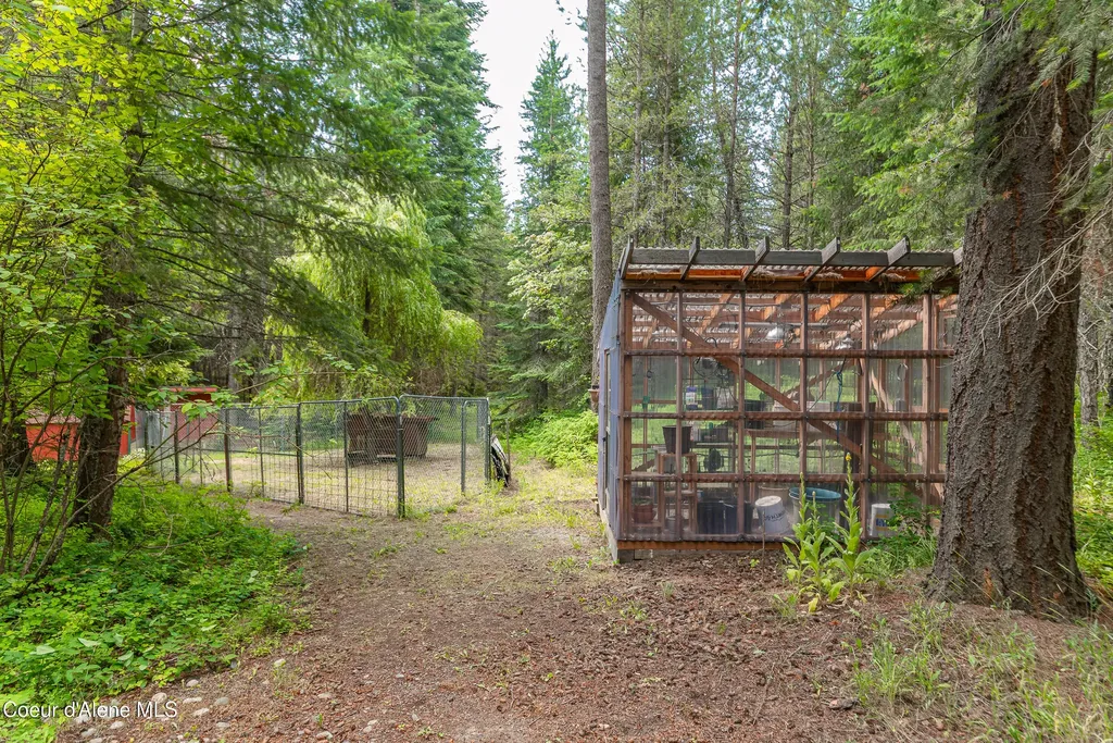 11917 N Church Road Rathdrum ID 83858