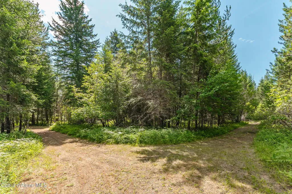 11917 N Church Road Rathdrum ID 83858